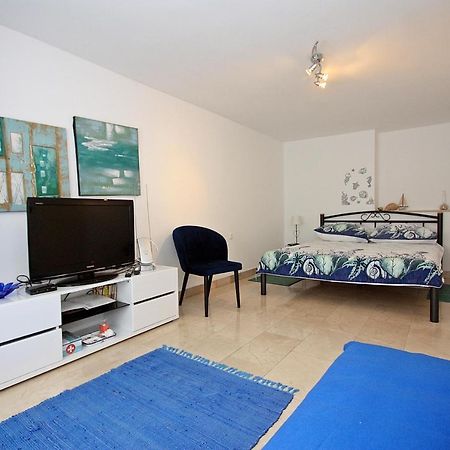 Apartment Zorica Supetar Ngoại thất bức ảnh