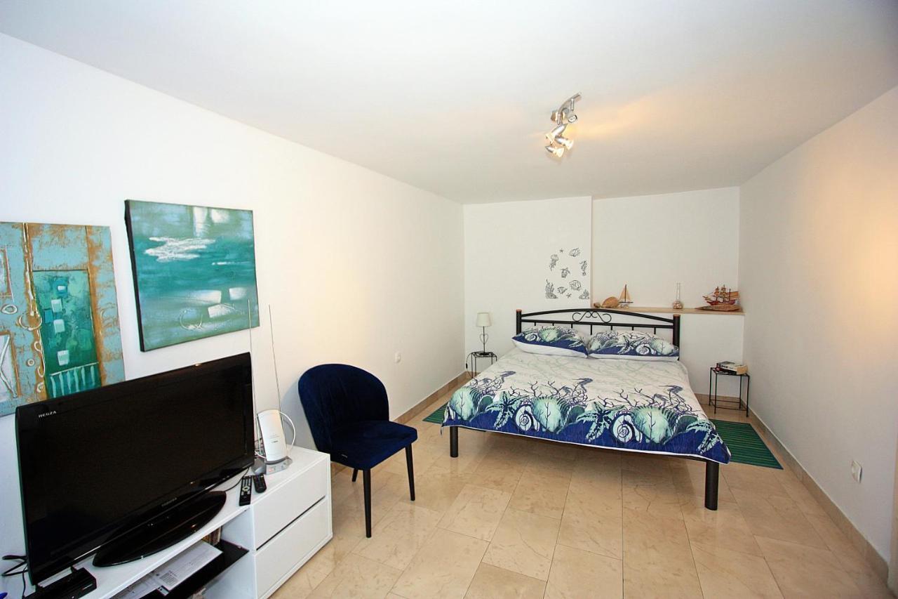 Apartment Zorica Supetar Ngoại thất bức ảnh