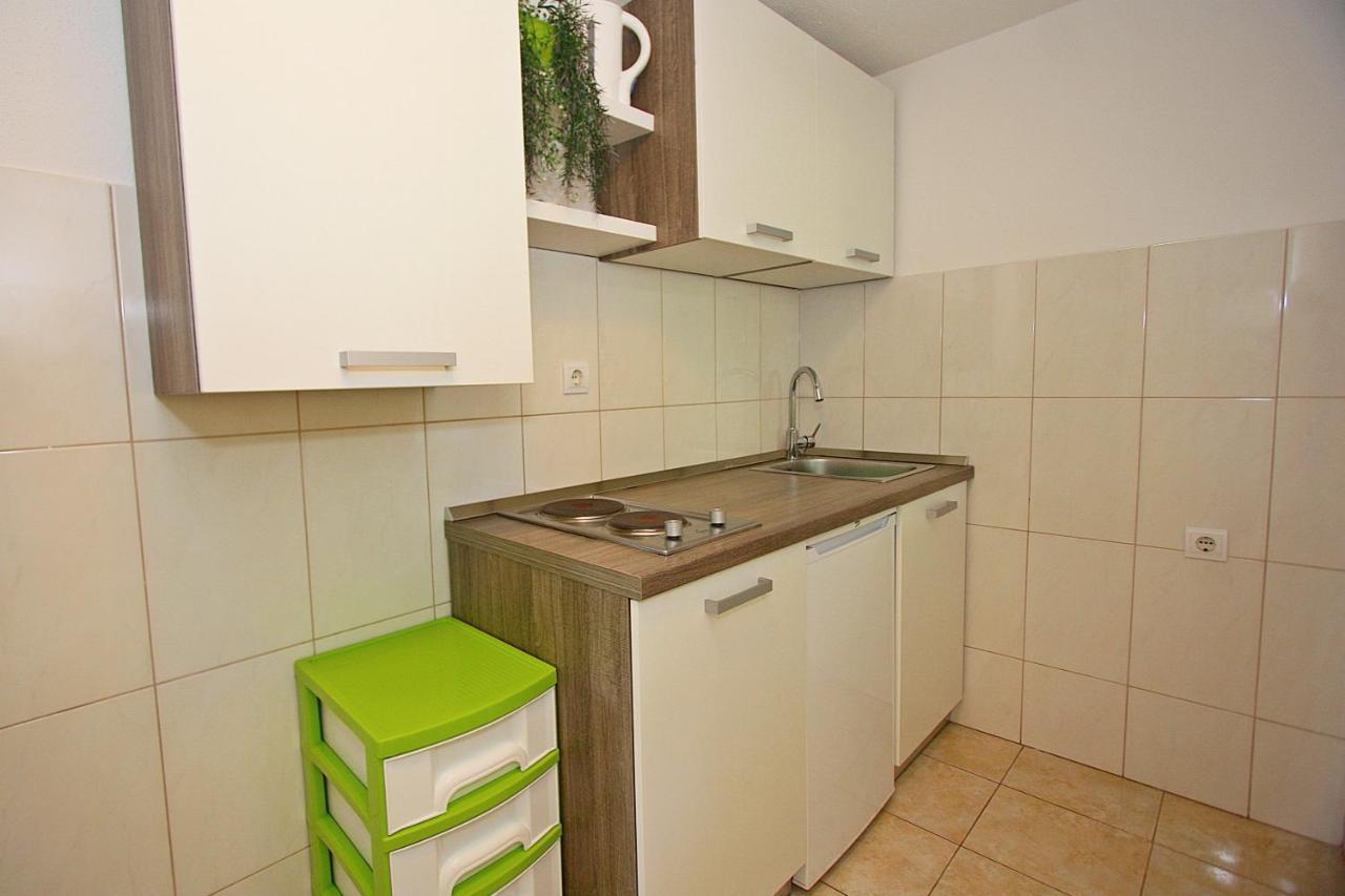 Apartment Zorica Supetar Ngoại thất bức ảnh